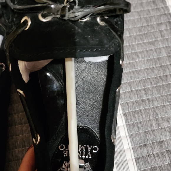 Vicente Camuto Black Flat Shoe Size 6 - Picture 4 of 6